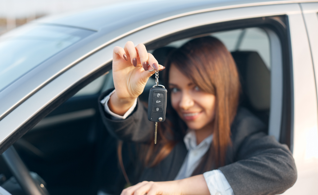 how quickly can an auto locksmith reach you in manchester