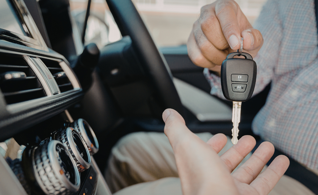 how to handle a car lockout emergency situation