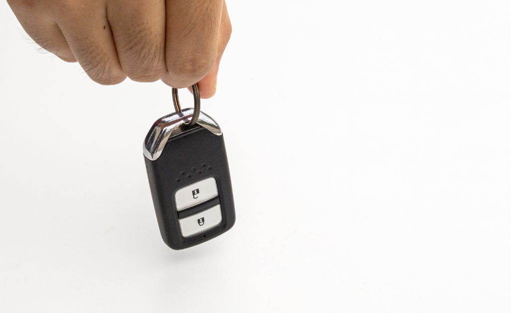 what causes a car key to stop working
