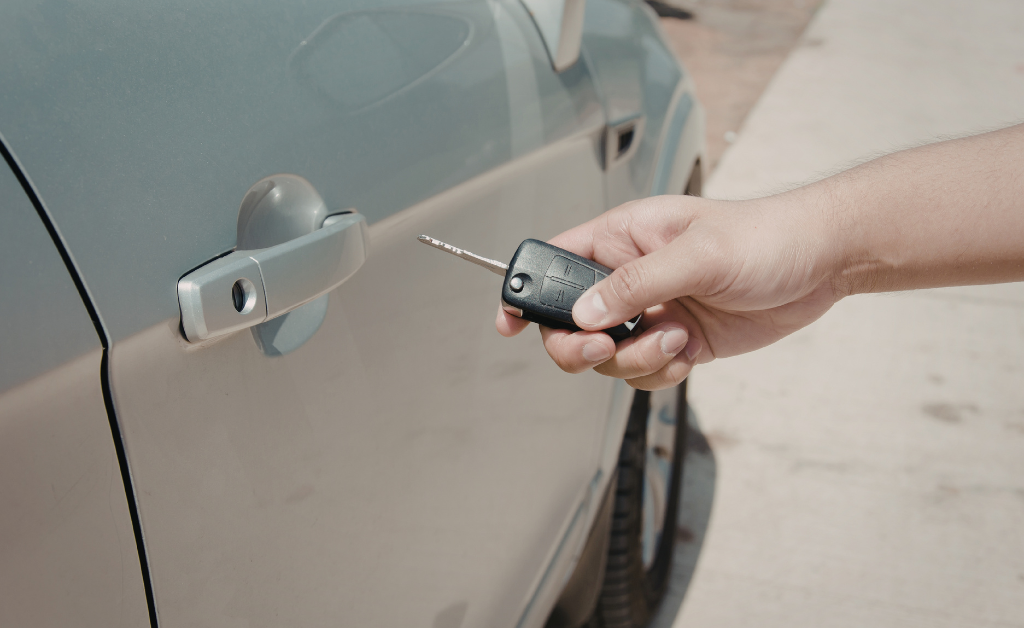what to do if your keys are locked inside the car
